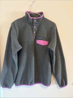 Patagonia Gray and Pink Sweatshirt